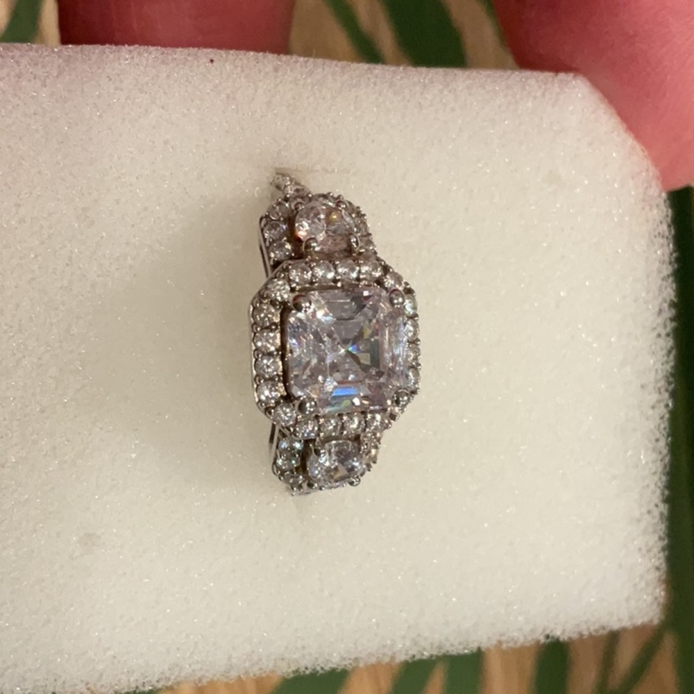 Bella Luce cocktail ring